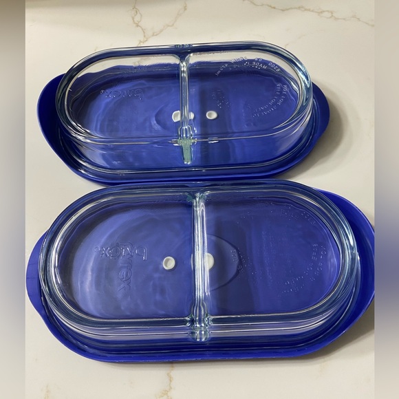 PYREX 2Set Divided Glass Containers w/ Lid - Picture 6 of 6
